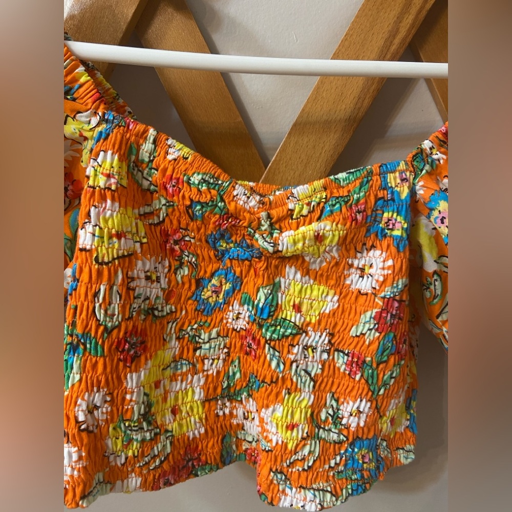 Zara ๐ Crop - Picture 3 of 6